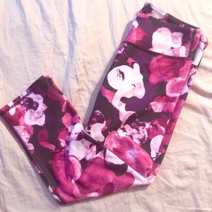 Fabletics capris